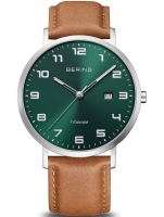 Montre: Bering 18640-568 Herren Titanium 40mm 5ATM